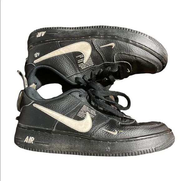 Nike Air Force 1 LV8 Black / SZ: 6Y (7.5 in US womens) - Picture 3 of 6